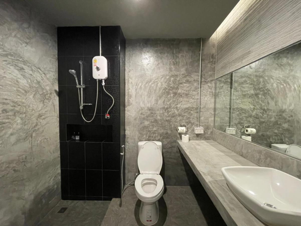 Loft Space Hotel Ranong Ngoại thất bức ảnh