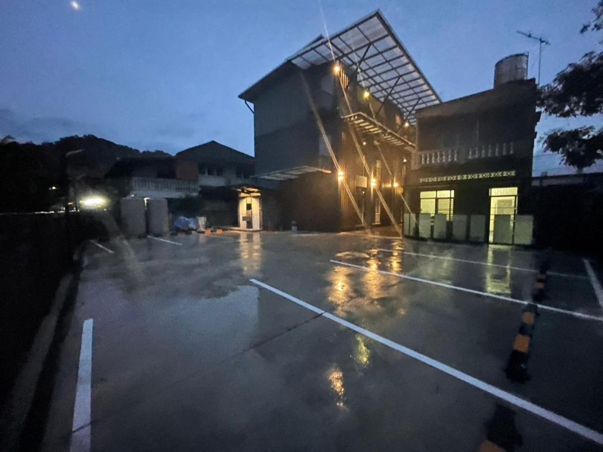 Loft Space Hotel Ranong Ngoại thất bức ảnh